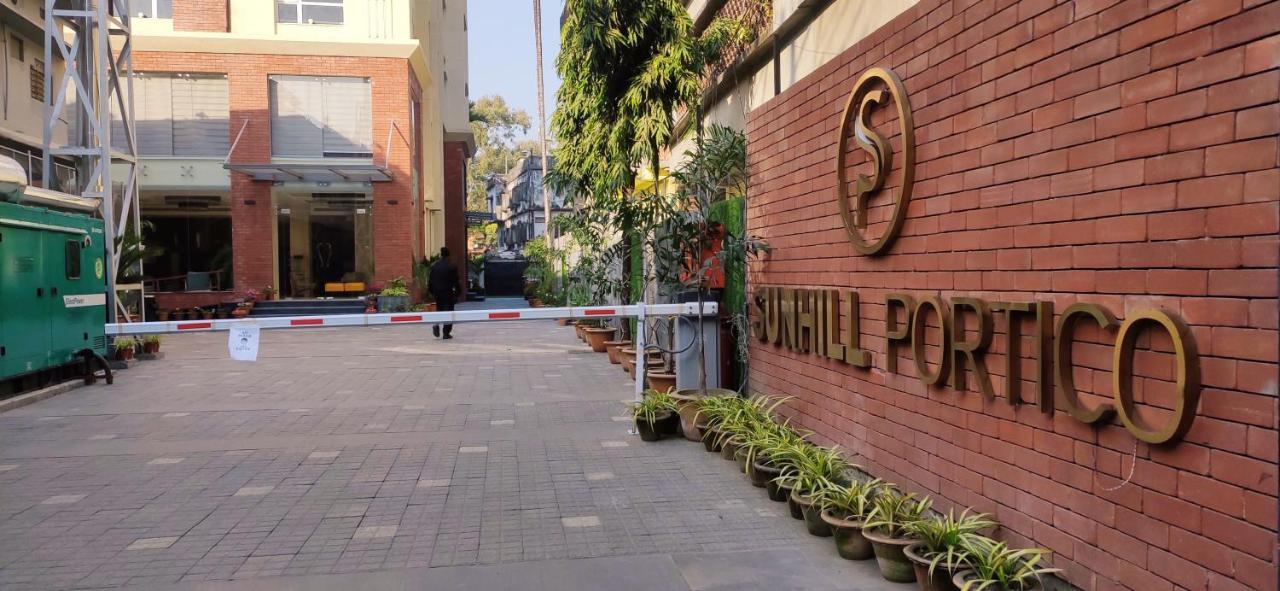 Hotel Sunhill Portico Siliguri Zewnętrze zdjęcie